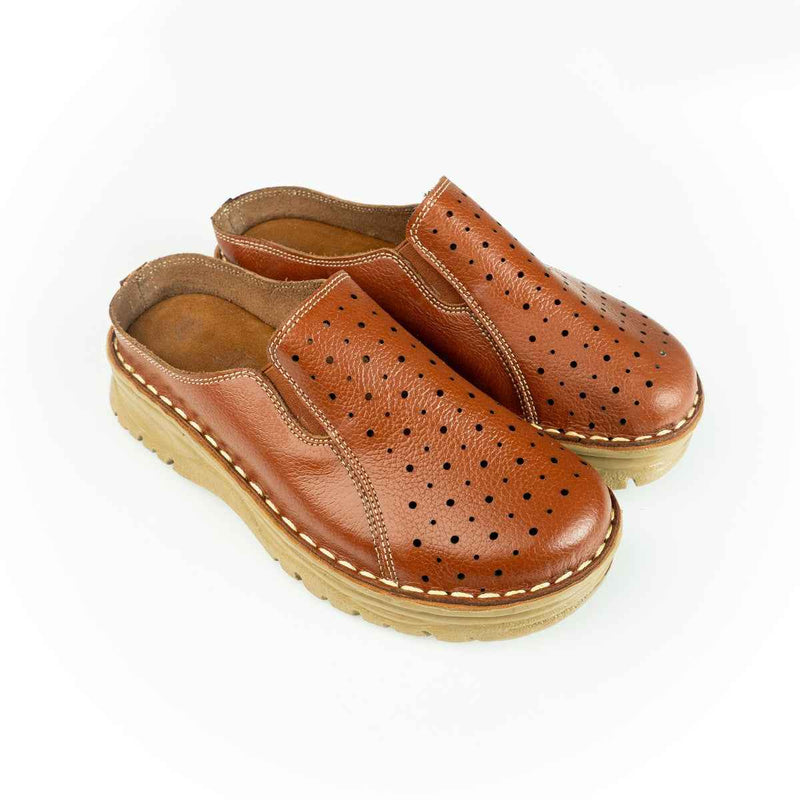 Genuine leather clogs - Code 244