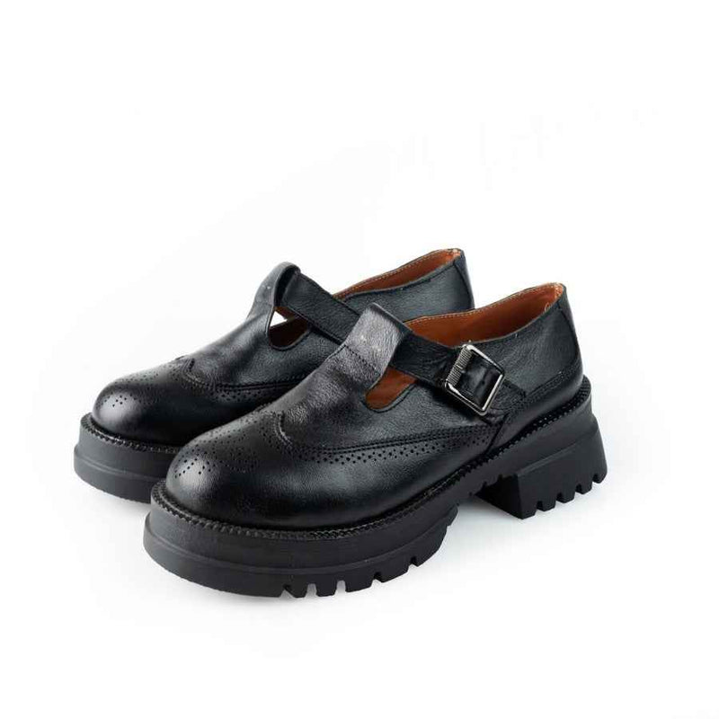 Genuine leather shoes with heel - Code 2026