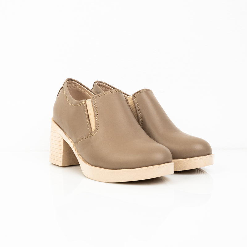 Genuine leather shoes with heels - Code 307