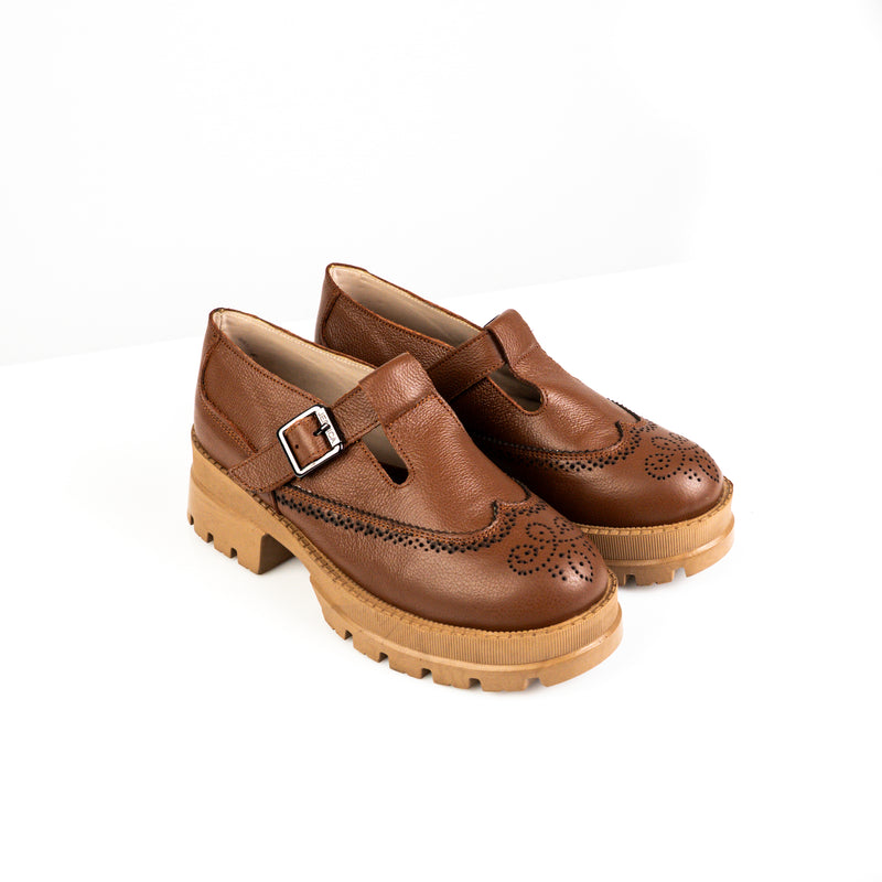 Genuine leather shoes with heel - Code 2026