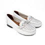 ابيض