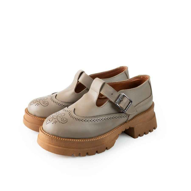 Genuine leather shoes with heel - Code 2026