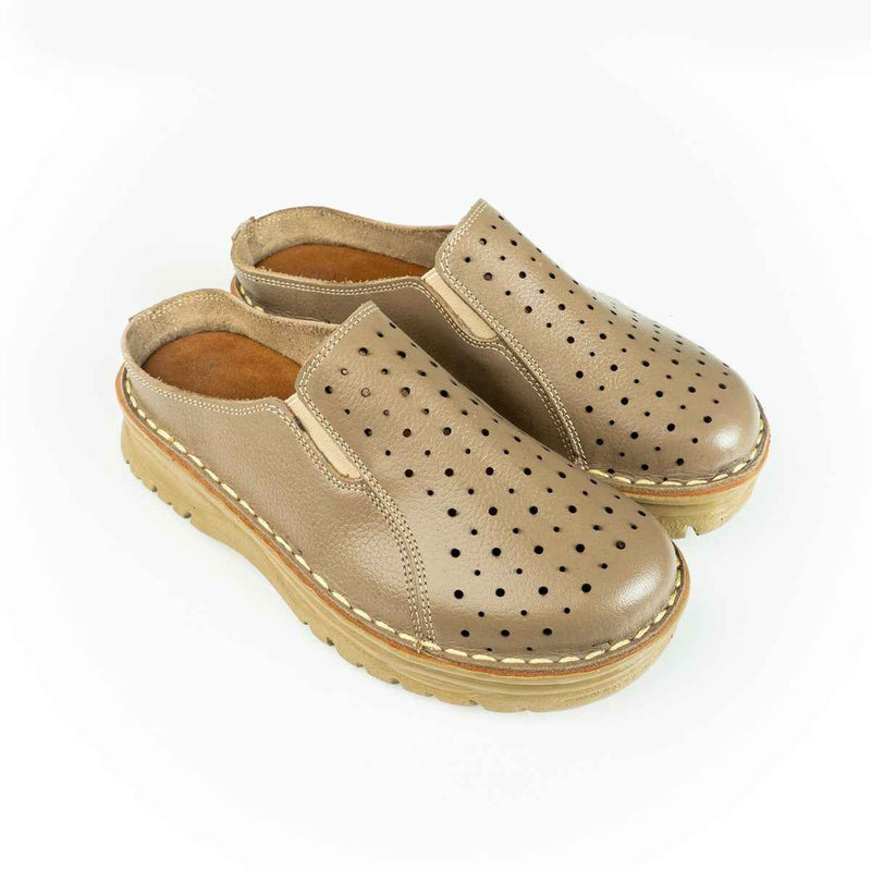 Genuine leather clogs - Code 244