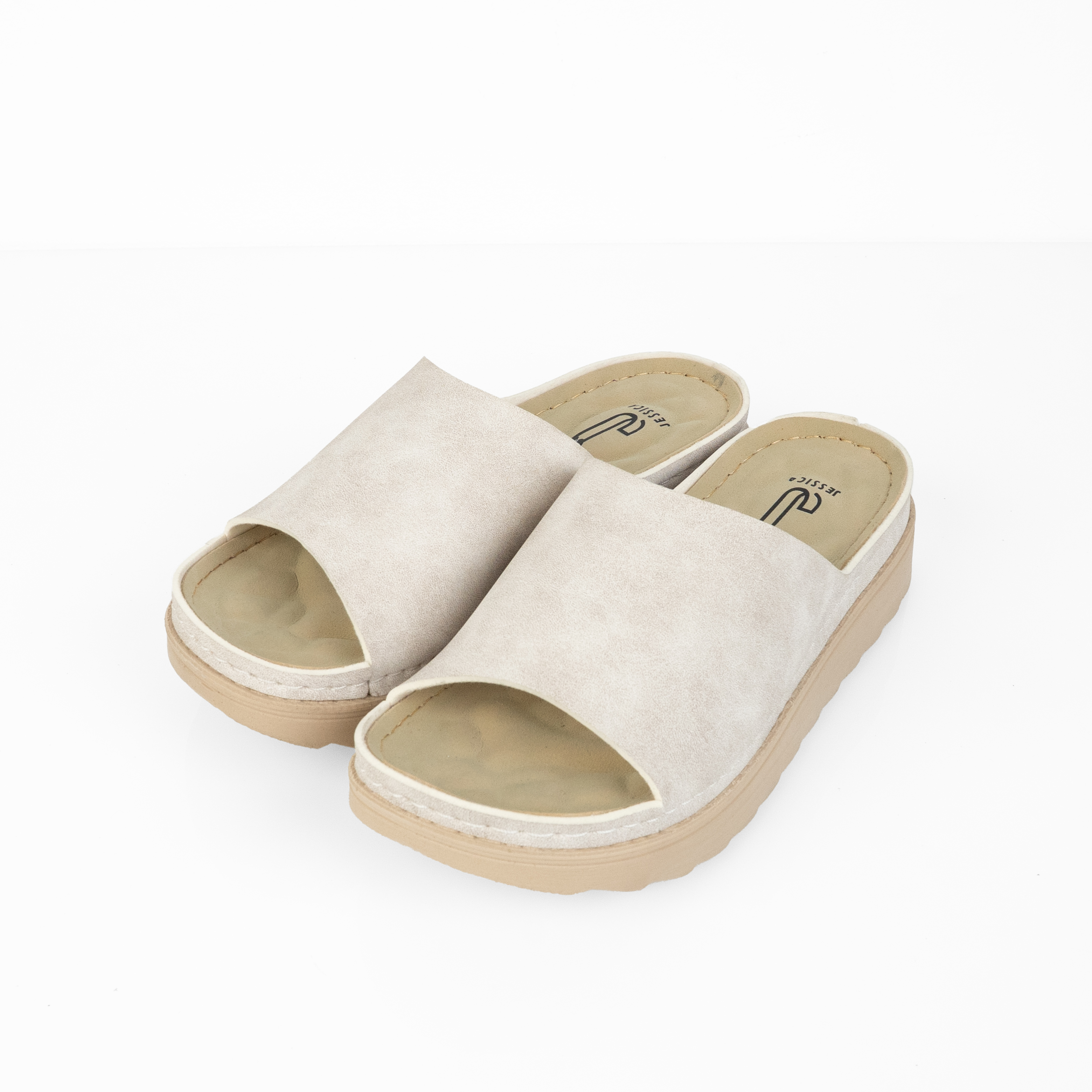 True ? سليبر حريمي مصنوع من جلد تركي مستورد شمواه بفرش طبي ونعل بلوتان طبي بارتفاع 3 سم

 : Women’s slipper made of imported Turkish suede with a medical insole and medical Blotan sole, 3 cm height

