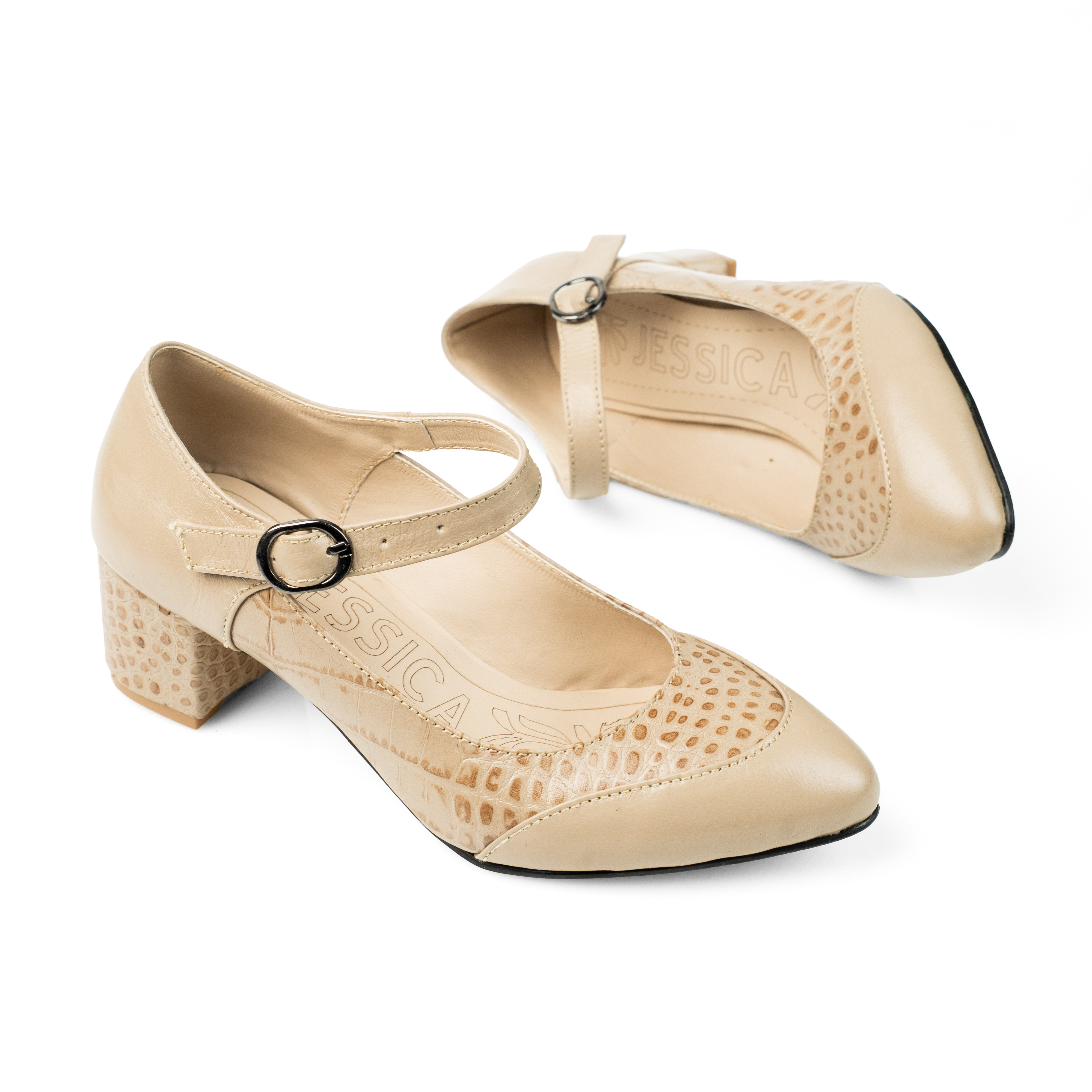 صندل حريمي جلد طبيعي بتطعيمة جلد لازار وفرش طبي مريح ونعل خفيف وكعب 4 سم

