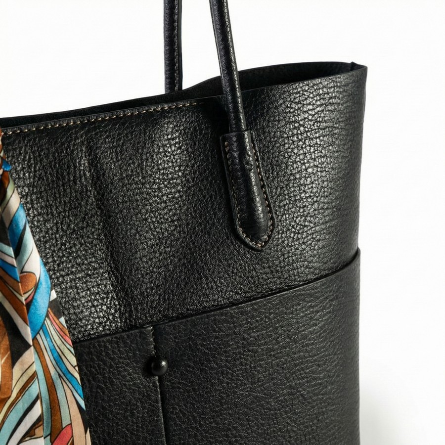 شنطة هاند جلد إيطالي أسود مع شنطة صغيرة كروس مقاس 30×35 و15×20