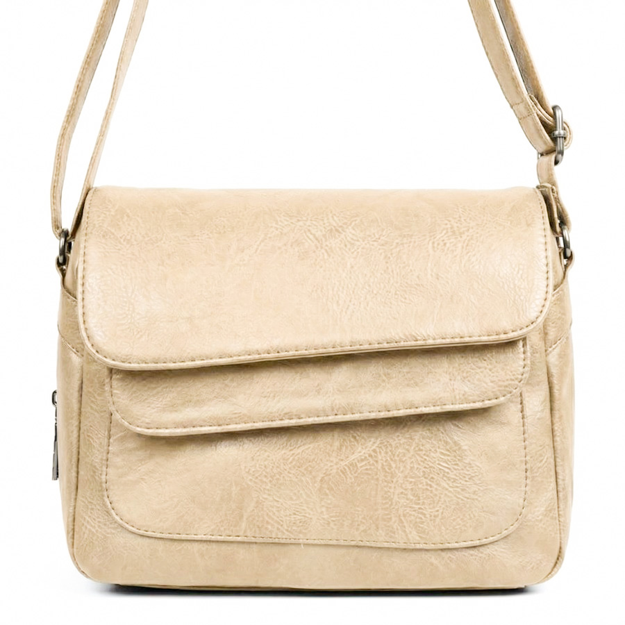 True ? شنطة كروس جلد إيطالي مستورد بسوست وإكسسوارات مستوردة مقاس 18×25 سم

 : Imported Italian leather crossbody bag with imported zippers & hardware, size 18×25 cm

